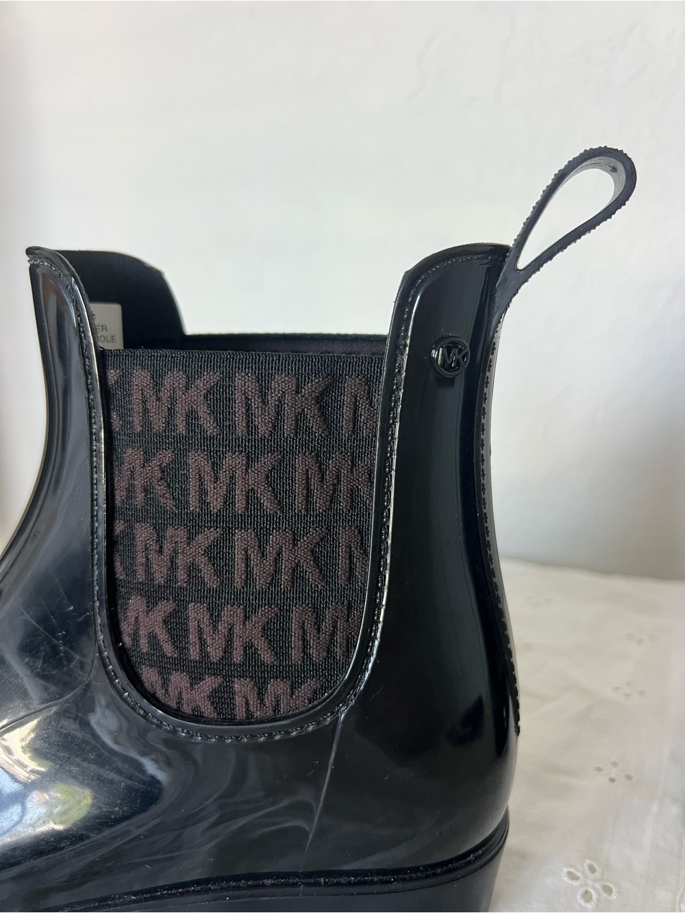 MICHAEL Michael Kors Black PVC Chelsea Ankle Rain Boots Water Resistant 9M - Picture 5 of 11